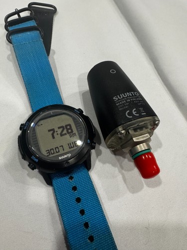 Suunto d6i novo dive computer - suunto,